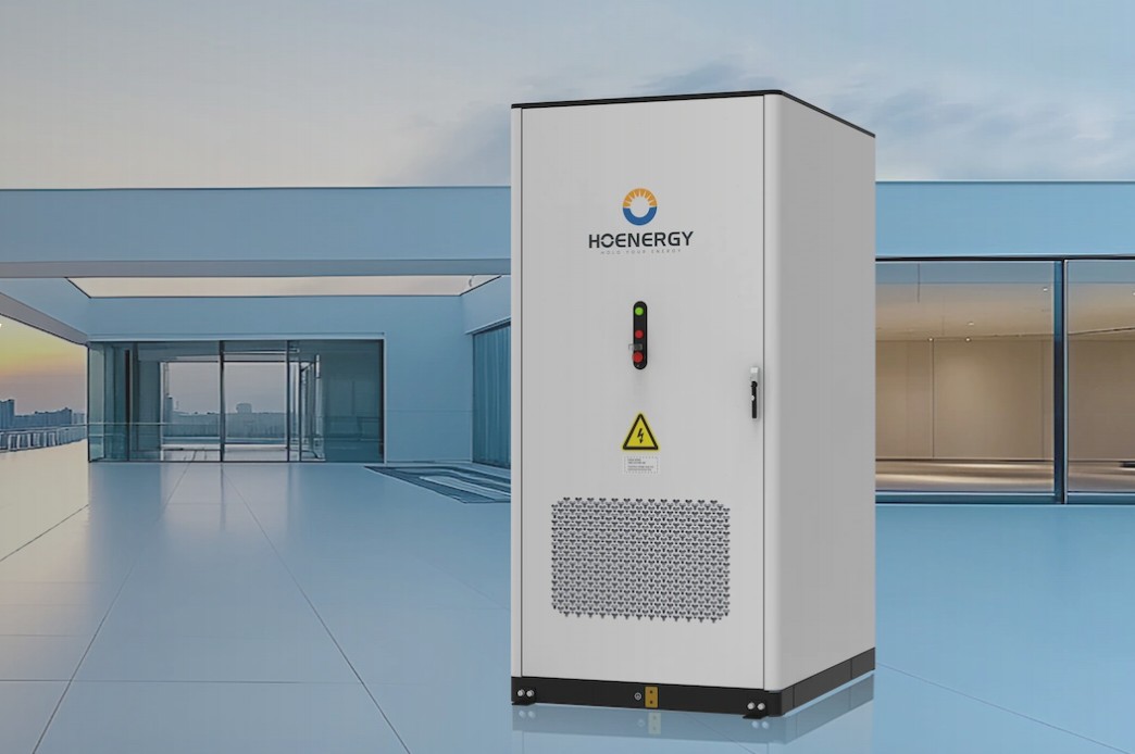 Nové řešení pro C&I projekty: all-in-one bateriové úložiště D-Cube-S125/261 míří do České republiky